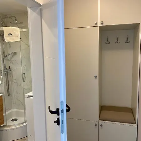 Rj Monika Apartment *